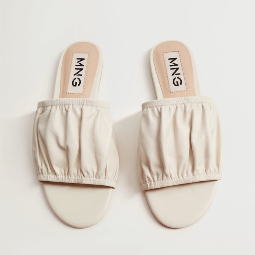 NWT Mango leather upper cream sandals size 38